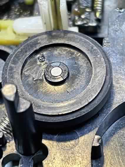 P2) Plastic rot on idler wheel